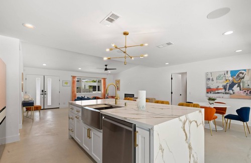 Racquet Club West House | Casa Catalina Compound - Pool + Spa with Guesthouse