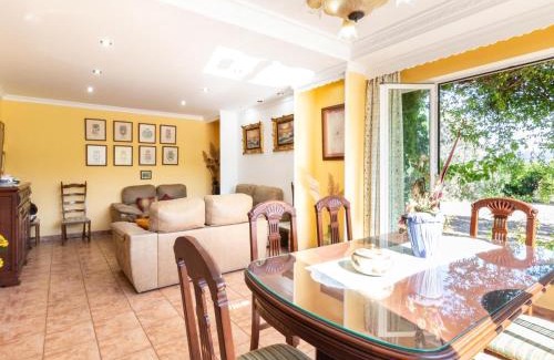 Beznar Villa | Casa chico
