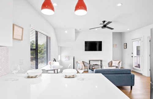 Blackshear-Prospect Hill Condo | Casa Chicon ✦ 3BR/3BA Condo ✦Close to Downtown & UT