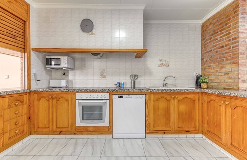 Roses Town Center Ski Chalet | CASA COLOM Roses