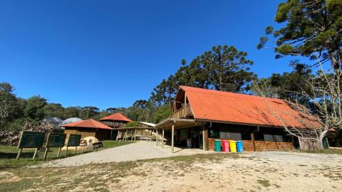 Bocaiuva do Sul House | Casa colonial azul Santuário Bellatrix