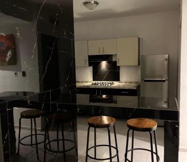 Torreon House | Casa completa y equipada 4 habitaciones 6 camas asador y juguetes para niños A 10 minutos de parques industriales, clínicas 71 y 16 del IMSS y del ISSSTE juegos Arcade