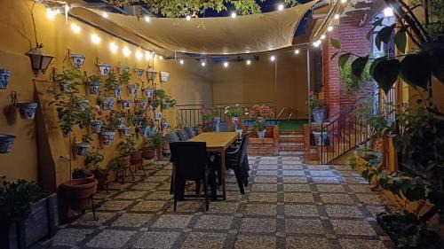 Huetor Vega House | Casa con piscina y barbacoa a 3 kilómetros de la Alhambra