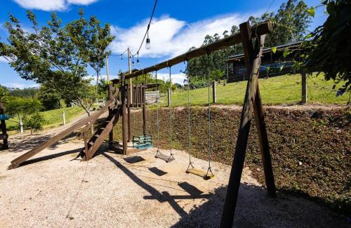 Rio Fortuna House | Casa Container - Pousada Container da Montanha AZUL