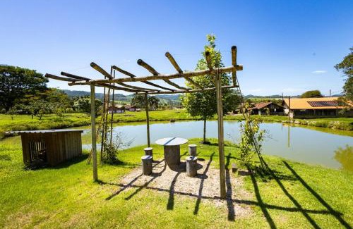 Rio Fortuna House | Casa Container - Pousada Container da Montanha AZUL