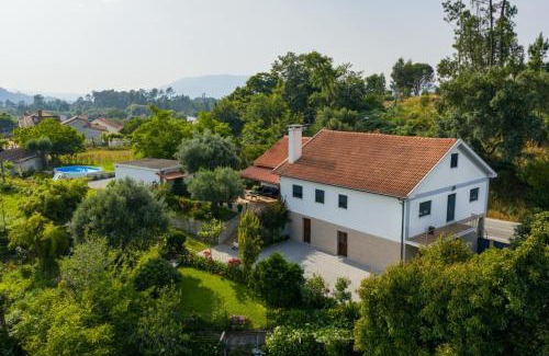 Fornelos House | Casa Corredoura