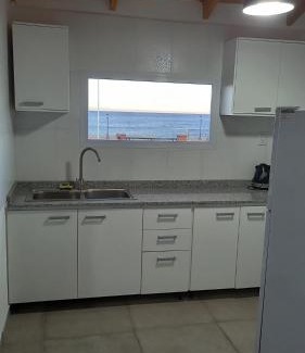 Los Antiguos House | Casa costanera Lago Buenos Aires, Los Antiguos