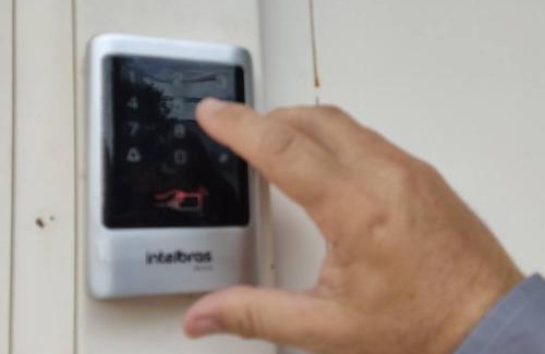 Goiania House | Casa da vovó, 3 quartos, jardim e 2 vagas de garagem