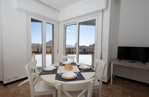 Rapallo Apartment | Casa Daniela - terrazza vista mare super centrale