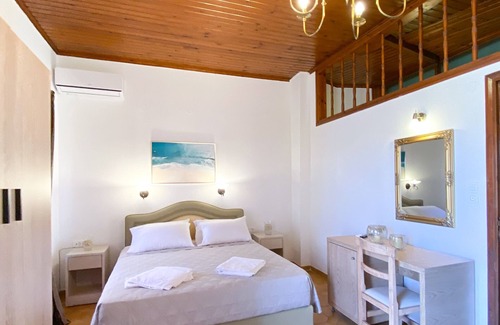 Old Town House | Casa Dasyra