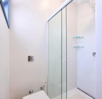 Tenorio House | “Casa de alto padrão com ampla vista para o mar.”