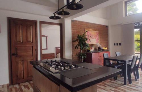 La Estrella Villa | Casa de Campo Completa en Eje Cafetero