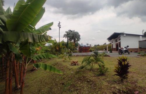 La Estrella Villa | Casa de Campo Completa en Eje Cafetero