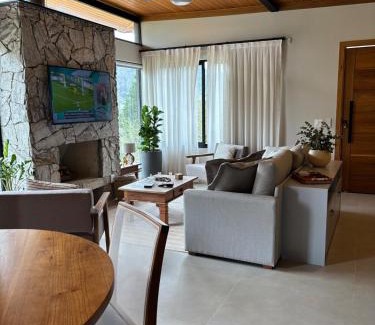 Araras House | Casa de Campo em Secretário, Charme e tranquilidade