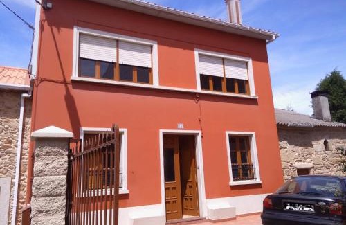 Malpica de Bergantinos House | Casa de Campo
