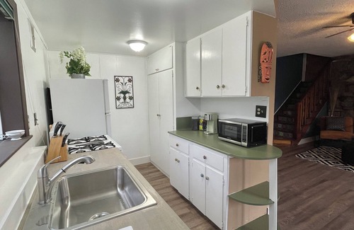 Oakhurst House | Casa De Colores