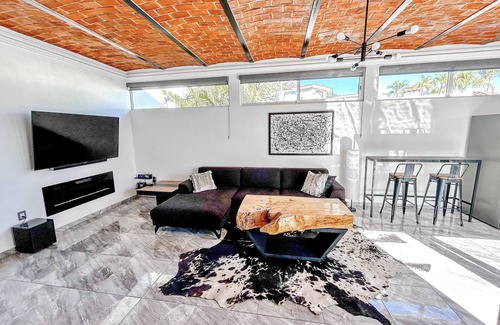 Ajijic House | Casa de Jake: Private Pool, A Hikers Dream.
