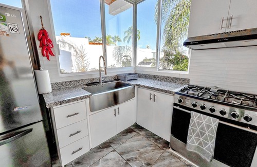 Ajijic House | Casa de Jake: Private Pool, A Hikers Dream.