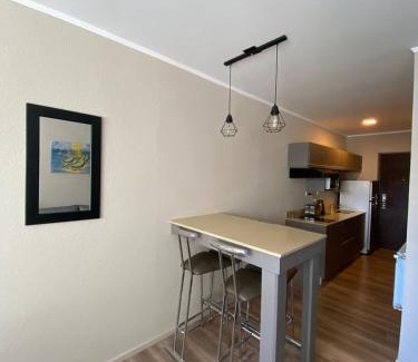 Necochea Apartment | Casa De Playa Dpto Con Pileta Climatizada A 50 M Del Mar
