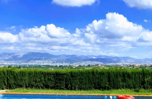 Alhendin House | Casa De Rihlaa. Your perfect one stop Andalucian retreat