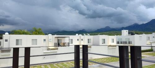 Yautepec House | Casa de Rosas