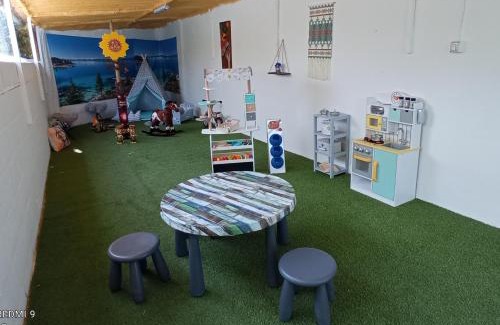 Deltebre House | Casa de sueños Benasha con piscina, zona infantil y parking privado