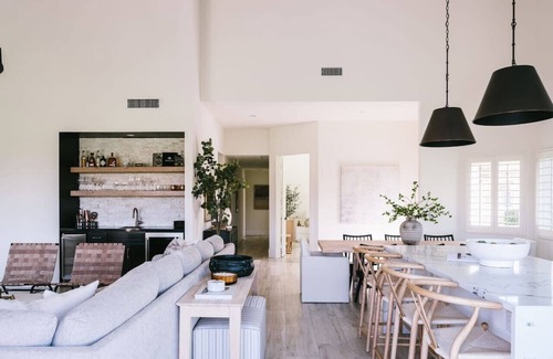 Palm Desert Villa | Casa De Vistas by Roav Retreats