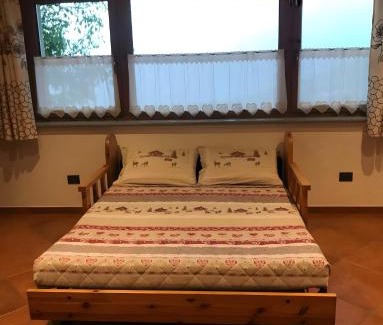 Valle d'Aosta Apartment | Casa dei Caprioli