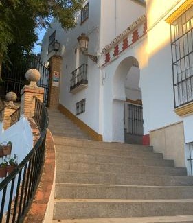 Olvera House | Casa del Arco