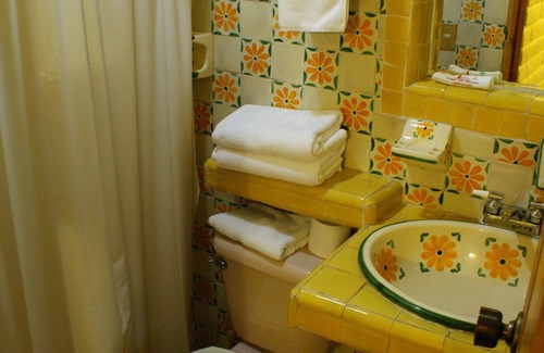 Guadalajara Bed & Breakfast | Casa del Retoño