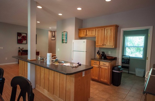 Hayesville House | Casa del Rio 3/2 on Hiawassee River w/HOT TUB on a Secluded Private lot