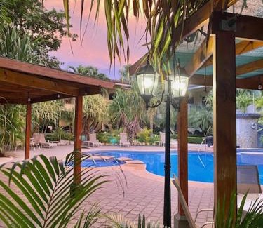 Potrero Hotel | Casa del Sol -Villas Catalinas