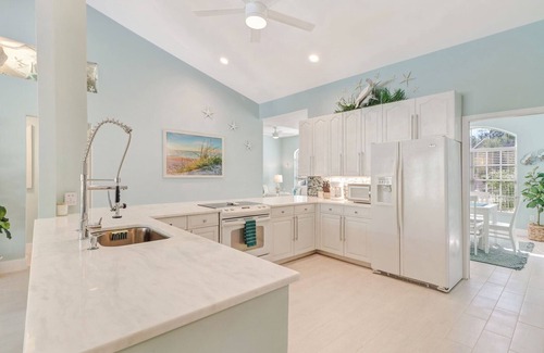 Crown Pointe House | CASA DELMARE.Naples pool-villa retreat