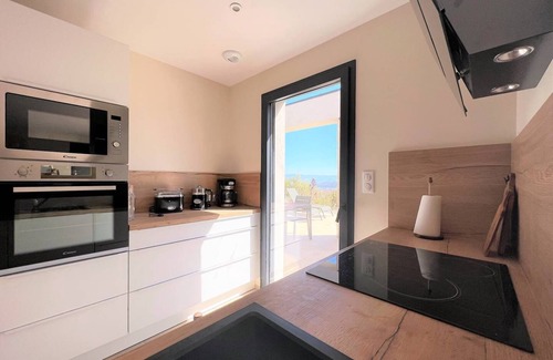 Afa House | Casa di Bà - 2 bedroom villa with swimming pool