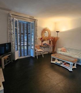 Bastia Apartment | Casa di zia Chjara Maria harbor and sea view