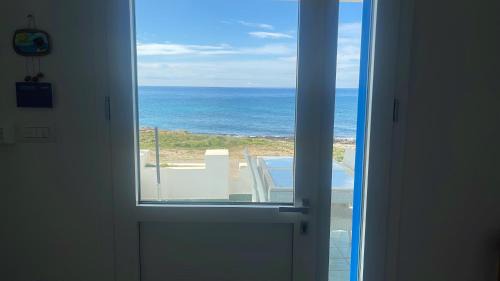 Marina di Mancaversa House | Casa Direttamente sul mare