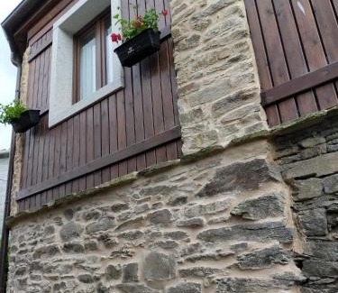 O Pino House | Casa do Horreo