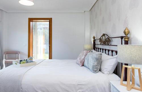 Saians Villa | Casa El Castañal con Piscina Privada