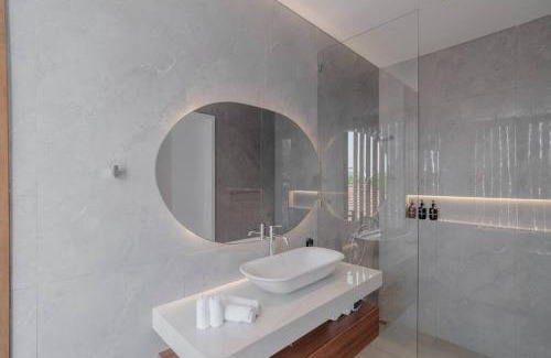 Kerobokan Villa | Casa Elera Brand new 3-Bedroom in Umalas - canggu