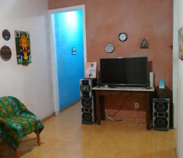 Centro House | Casa em Vila Estilo Portuguesa!