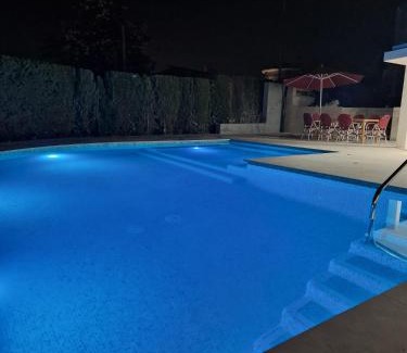 Alhaurin de la Torre House | Casa Familiar Alhaurín de la Torre con Jacuzzi