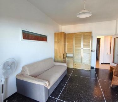 Varazze Apartment | Casa Fannì Comodità, vista mozzafiato, parcheggio