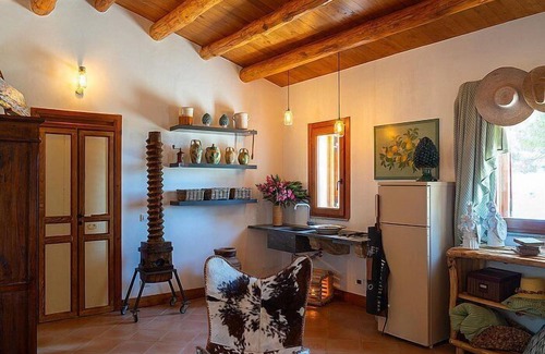 Cefalu House | Casa Fenicottero: A characteristic cottage in a quiet position, located on a hillside above the sea, with Free WI-FI.