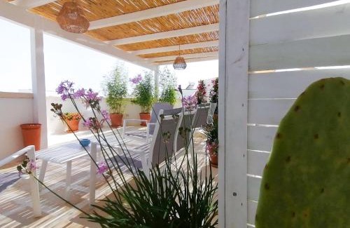 Torre San Giovanni Bed & Breakfast | Casa Flora - Bed and Breakfast