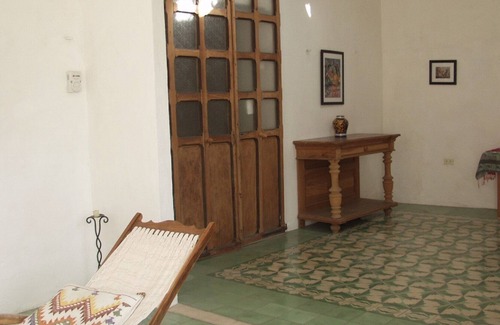 Barrio de Santiago House | Casa Flora, Peaceful Oasis in el Centro