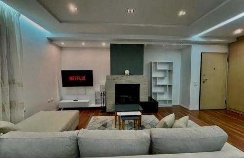 Tirana Apartment | Casa Flow