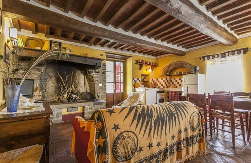 Cortona House | Casa Fontelunga, Tuscan holiday villa with private pool