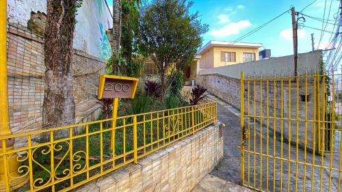 Jardim das Bandeiras House | Casa Fractal