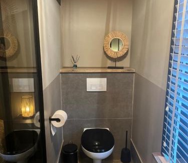 Oirschot Apartment | Casa Fuori