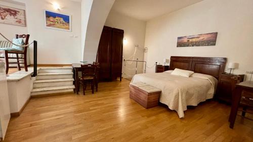 Canino House | Casa Gialla